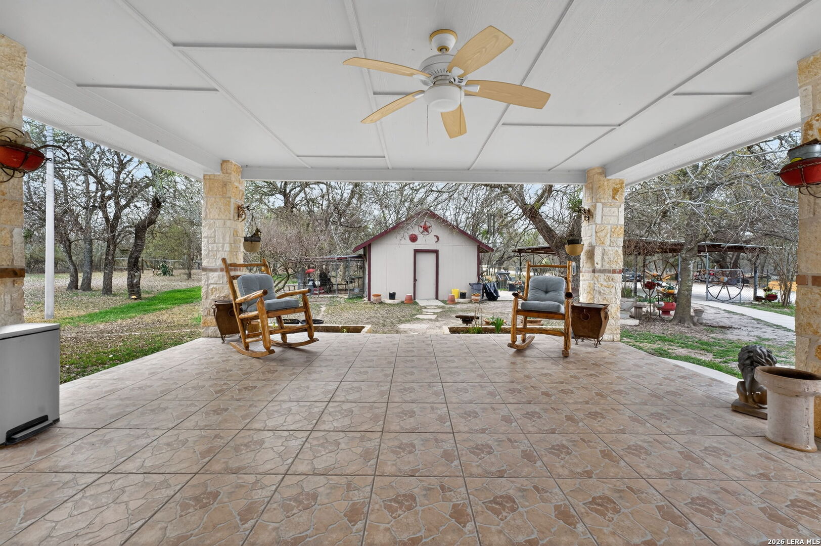 main property photo 21