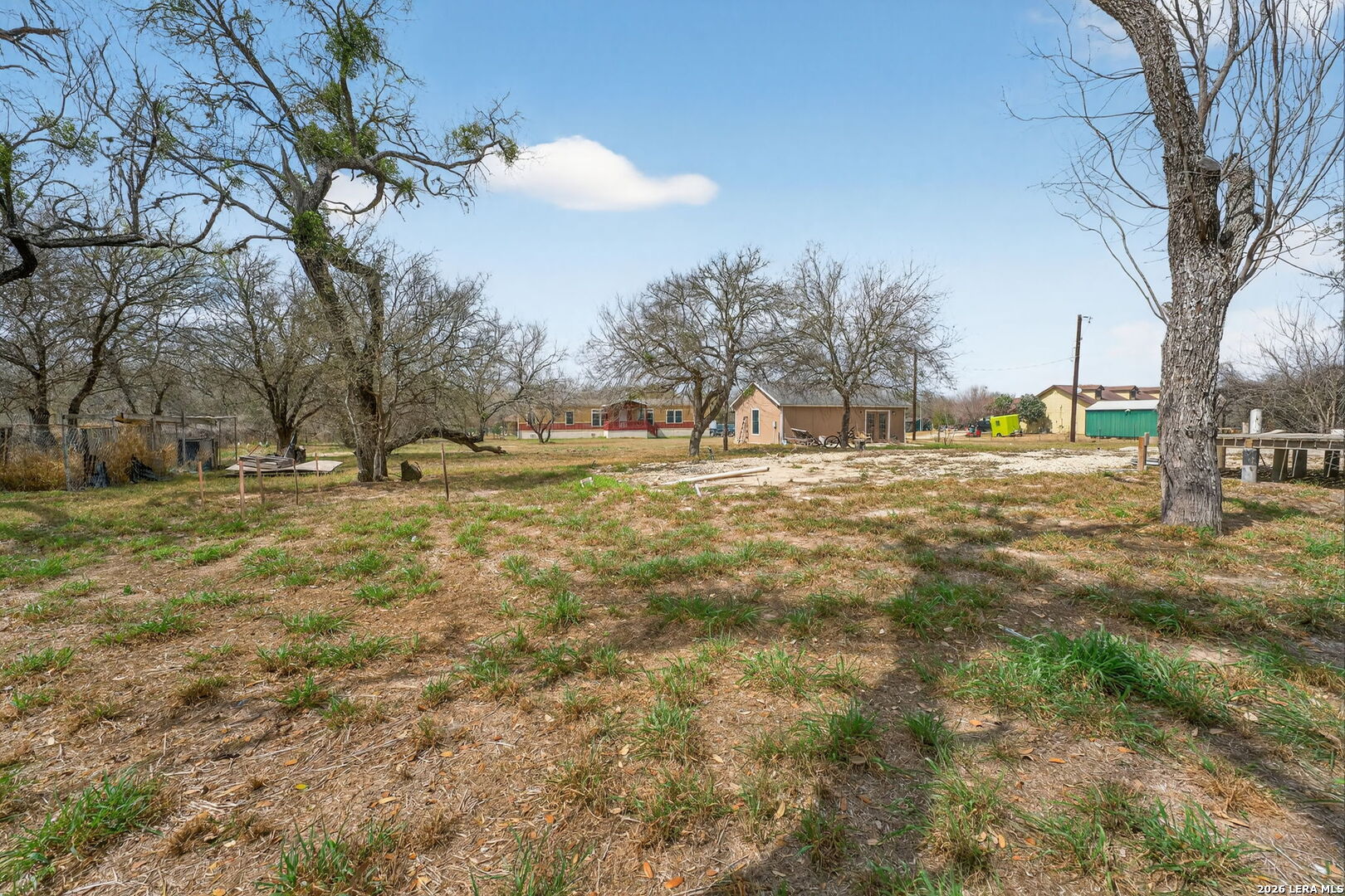 main property photo 37