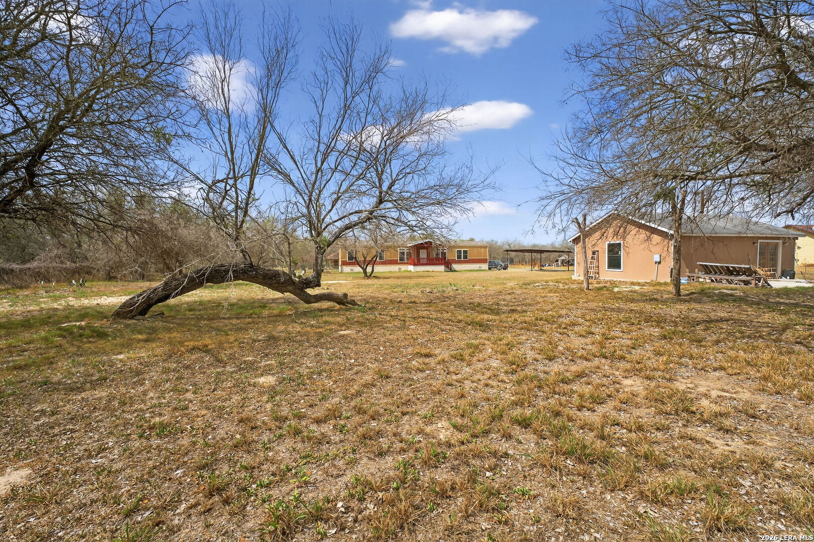 main property photo 38