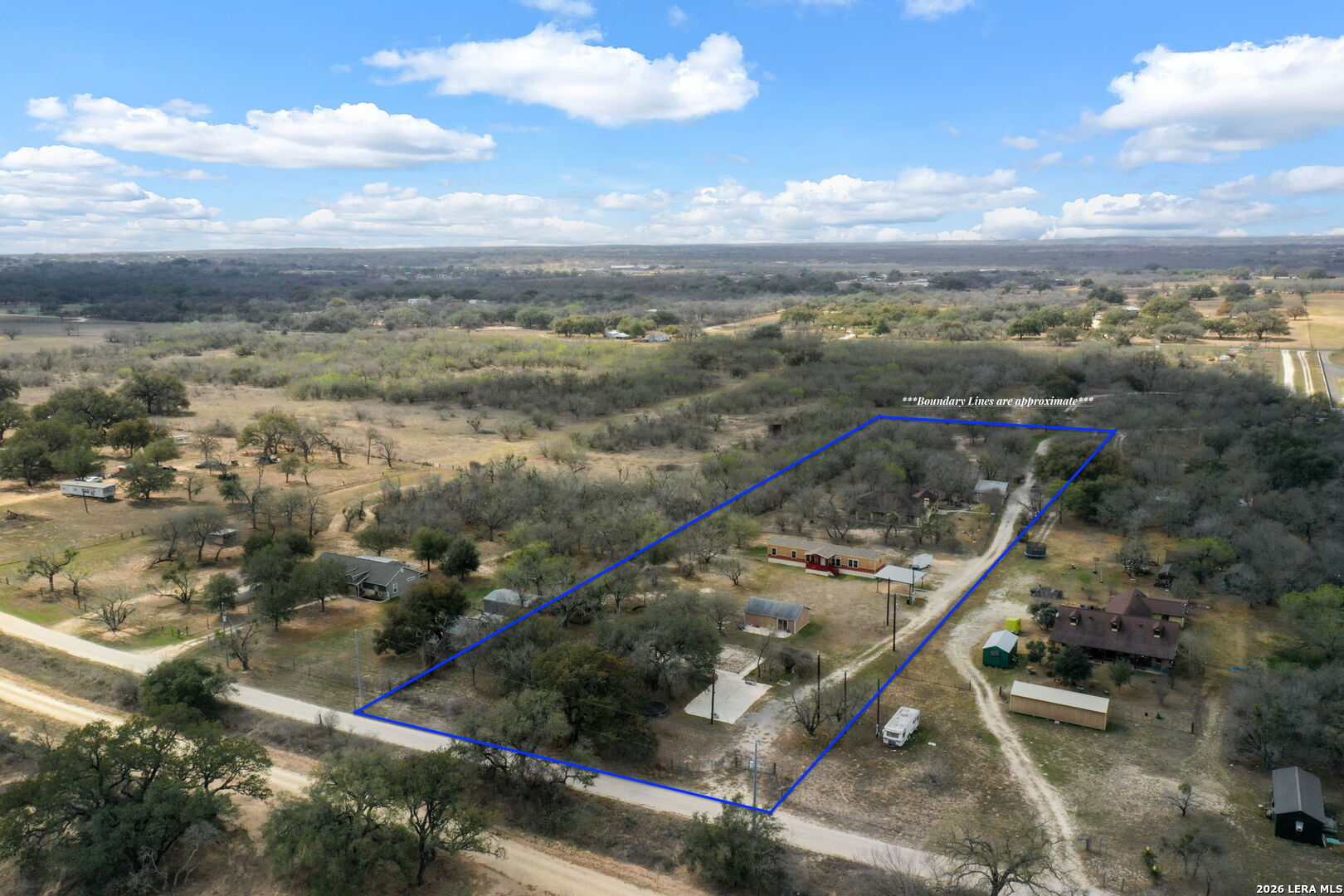main property photo 40