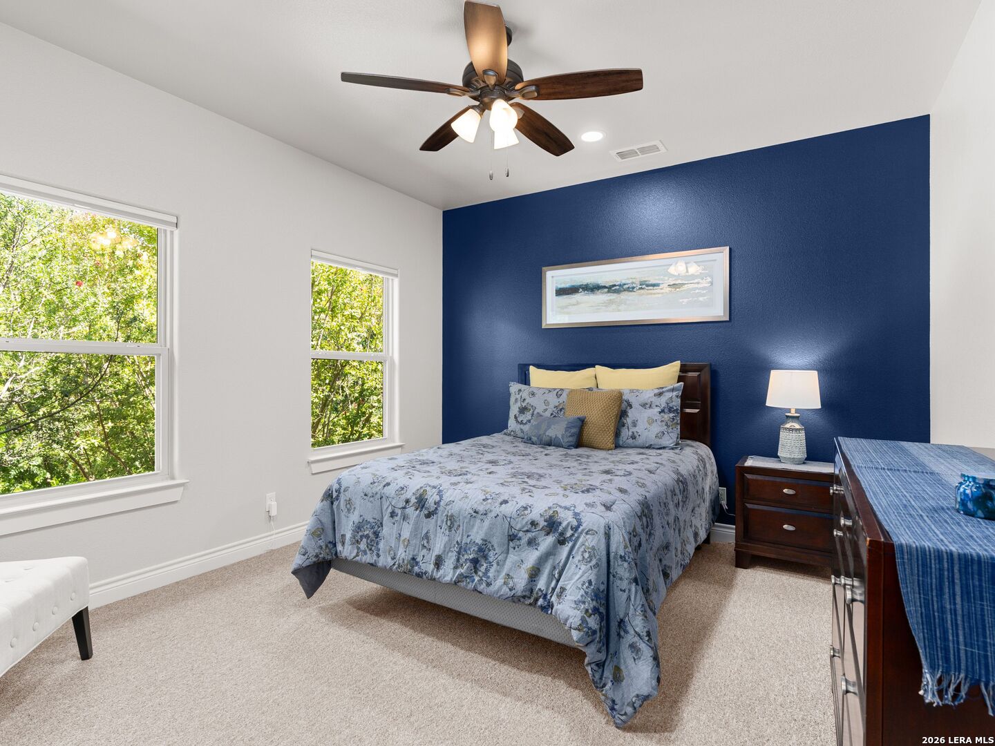 property viewer photo 31