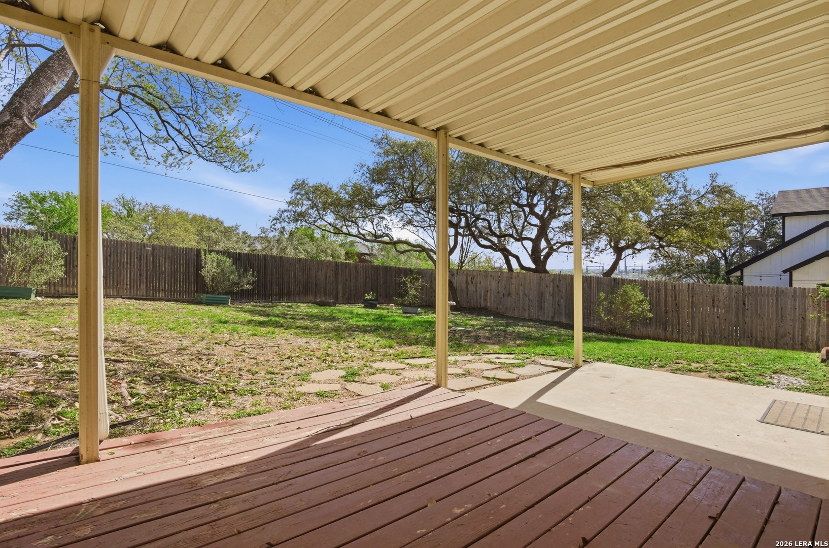 main property photo 22