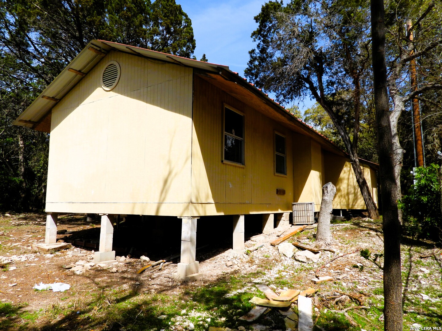 main property photo 43