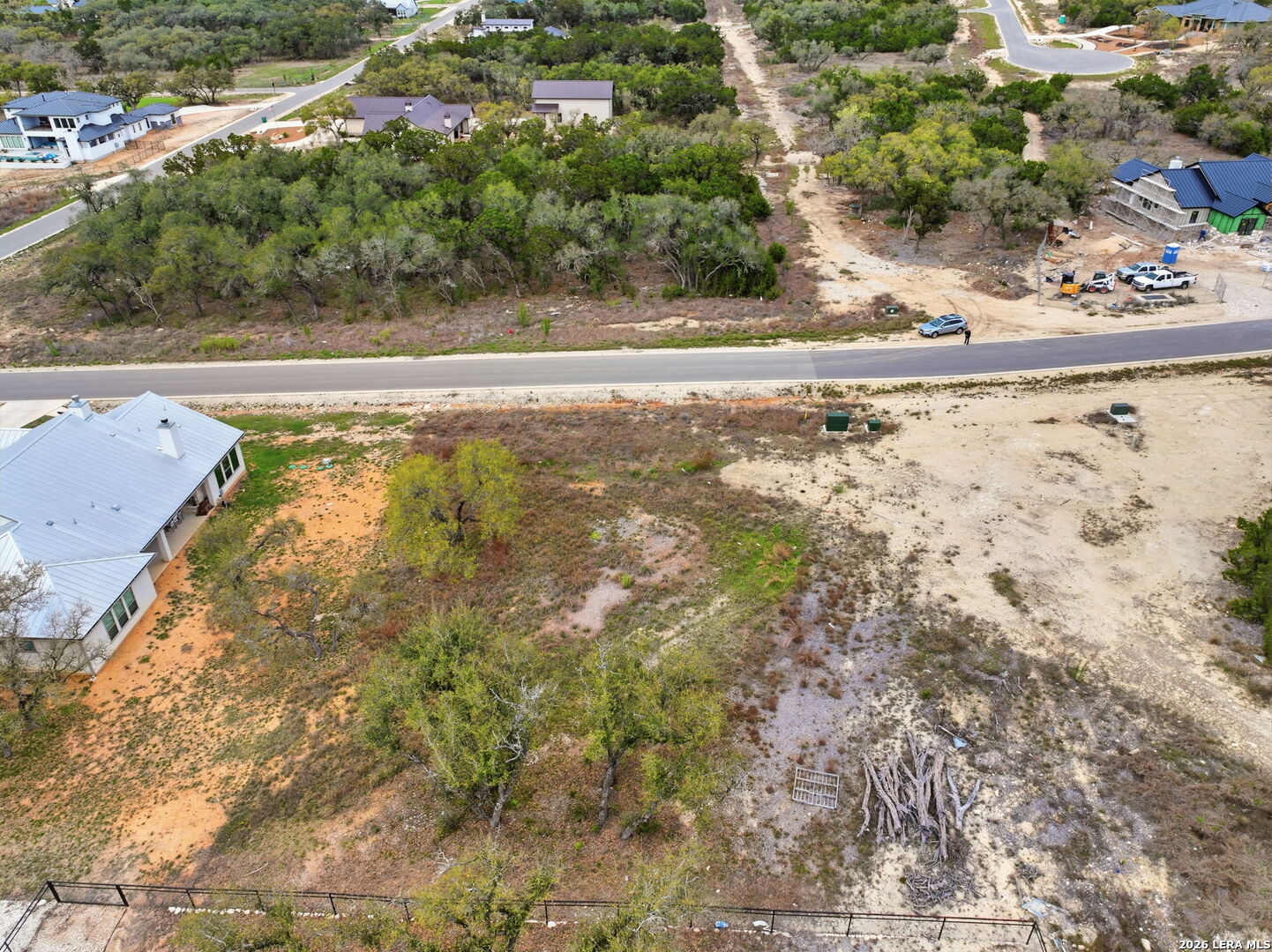 main property photo 9
