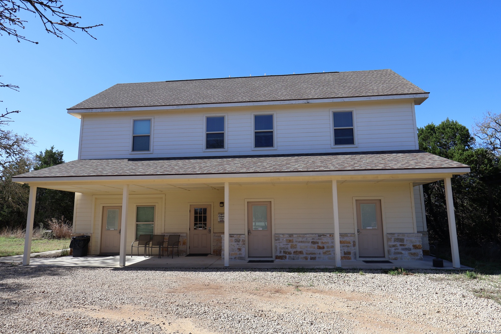 main property photo 6