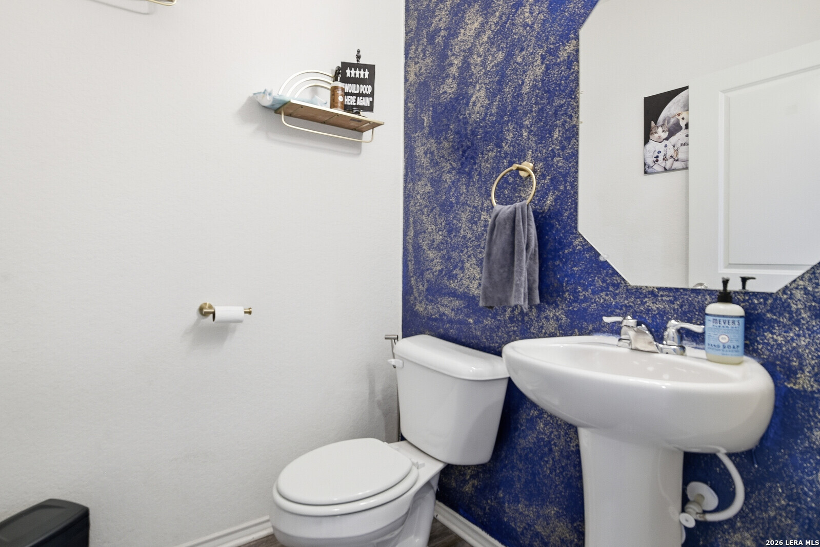main property photo 24