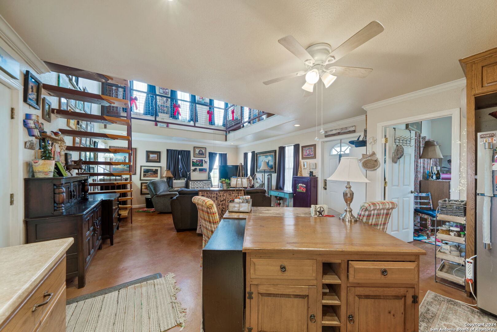 main property photo 15