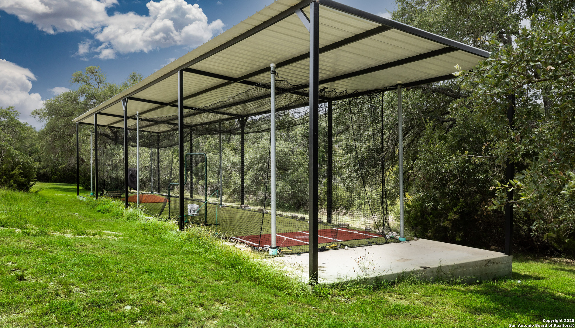 main property photo 44
