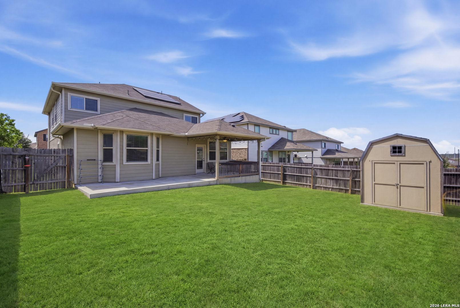 main property photo 6