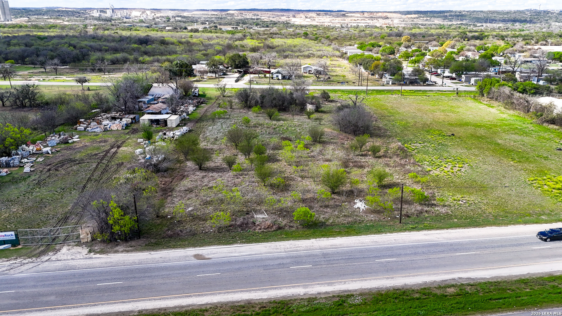 main property photo 22