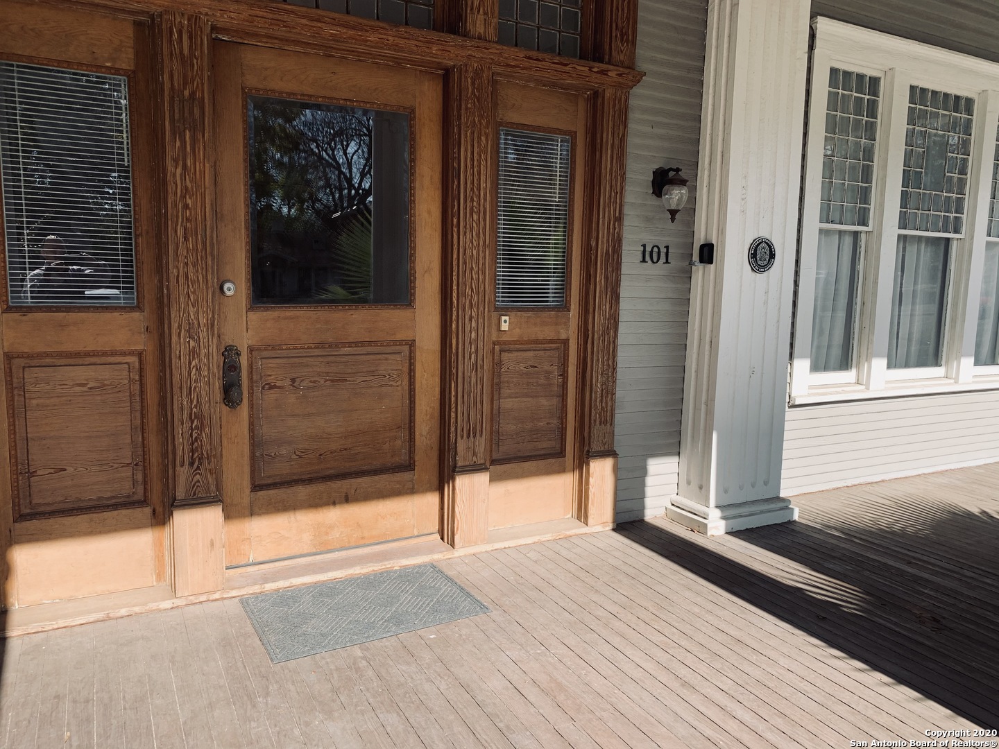 main property photo 16