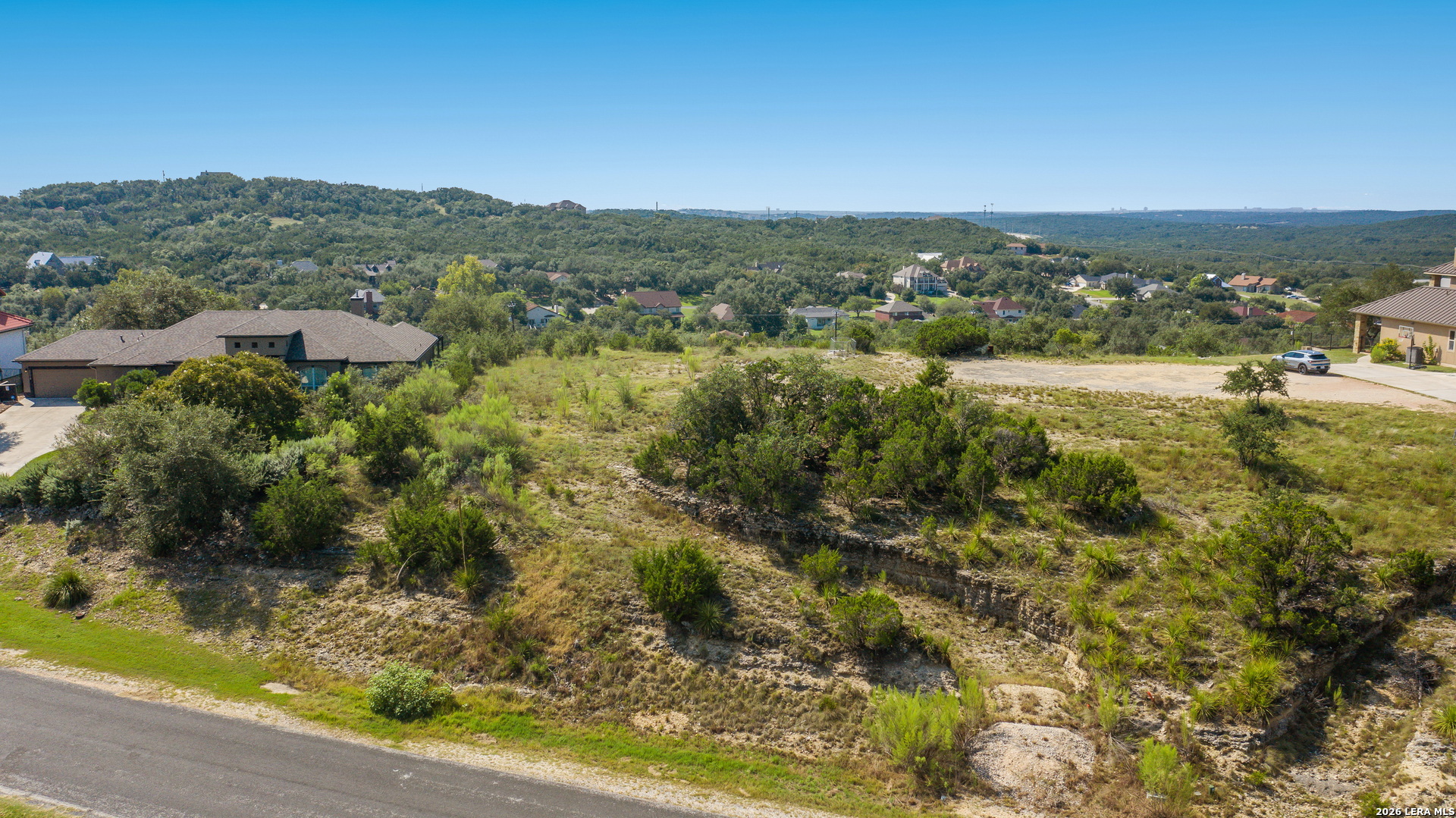 main property photo 9
