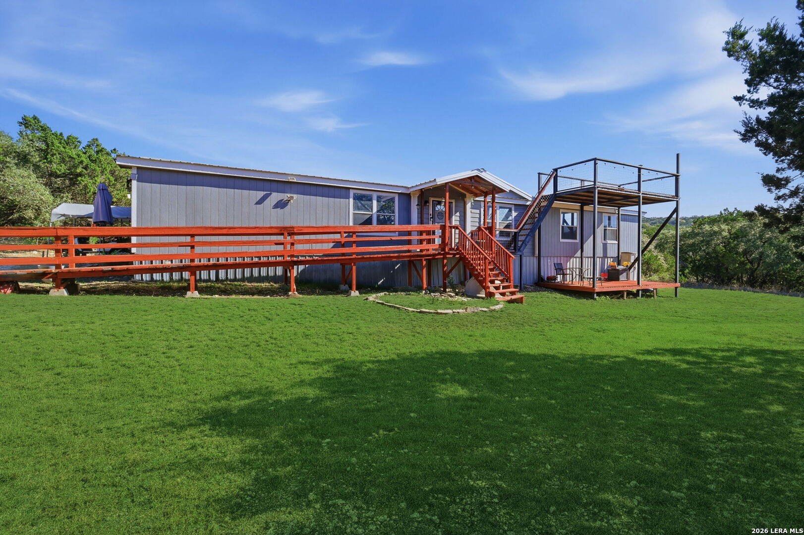 main property photo 22