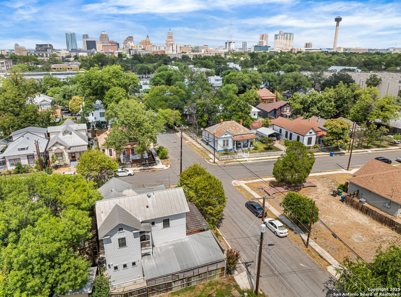 main property photo 26