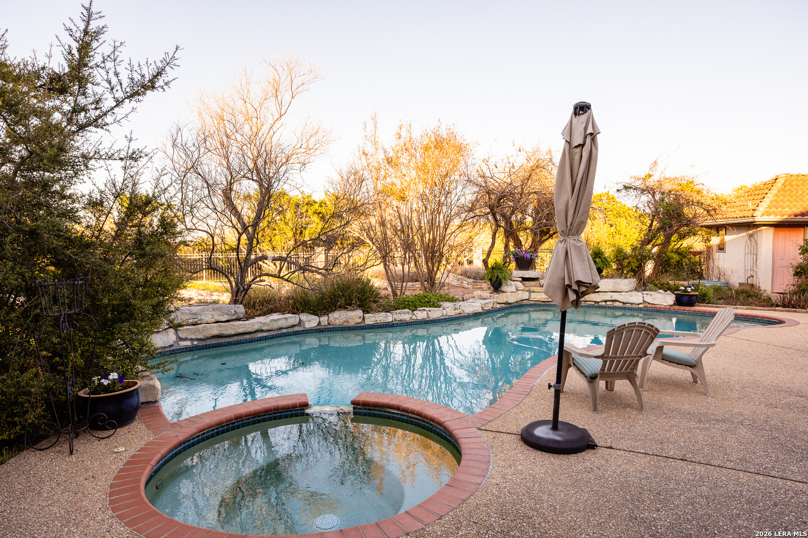 main property photo 94