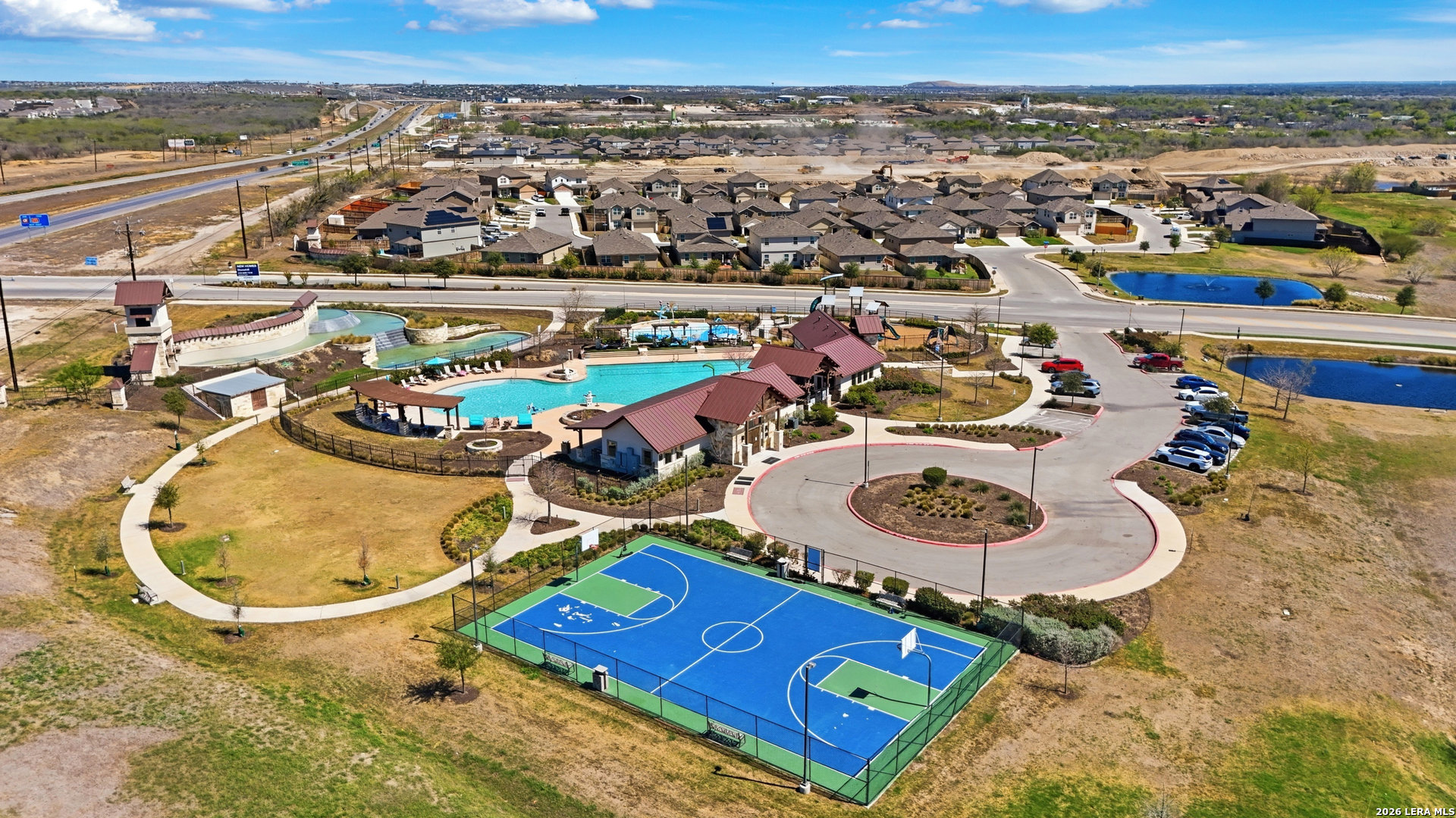 main property photo 25