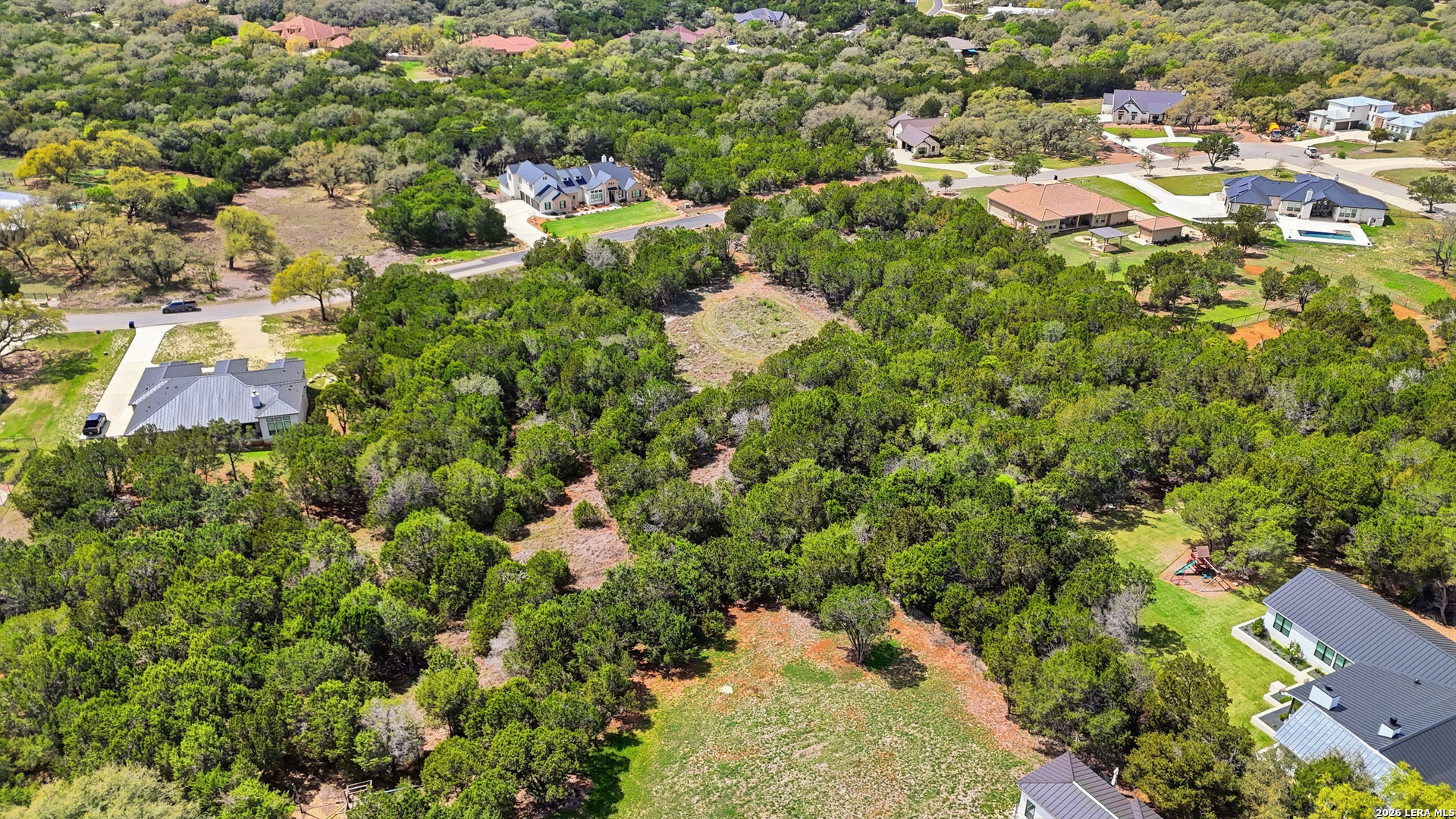 main property photo 21