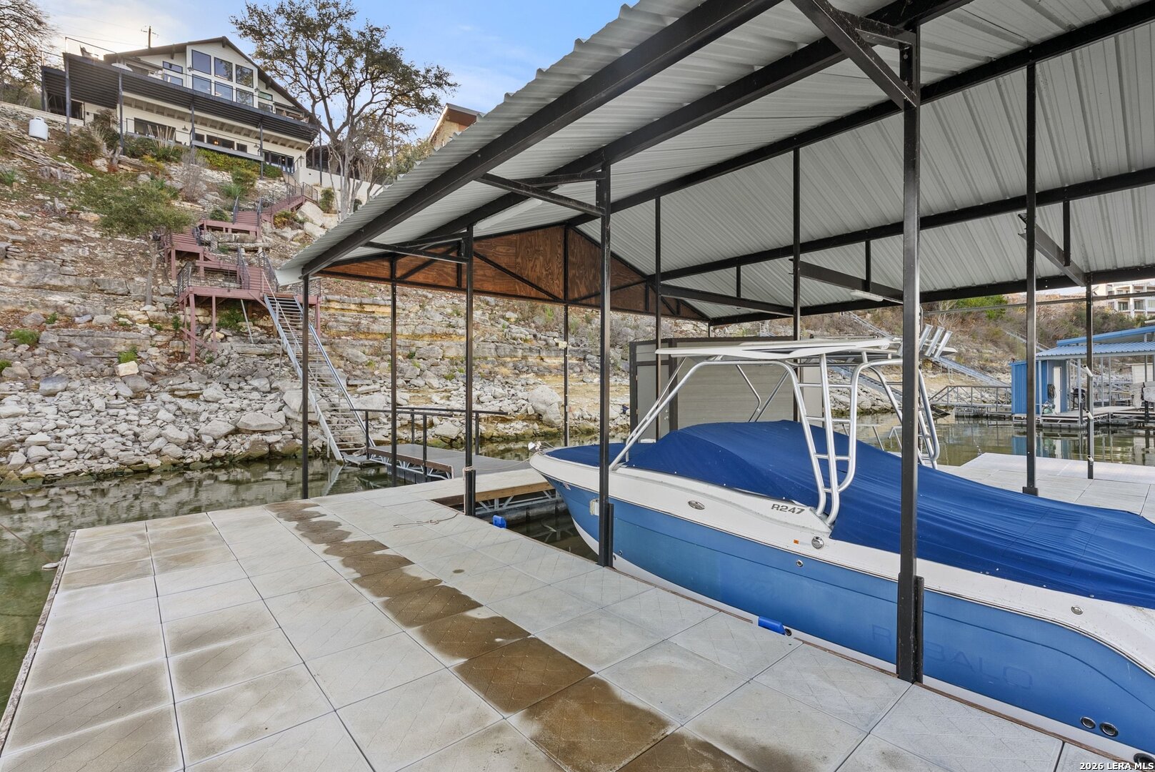 main property photo 15