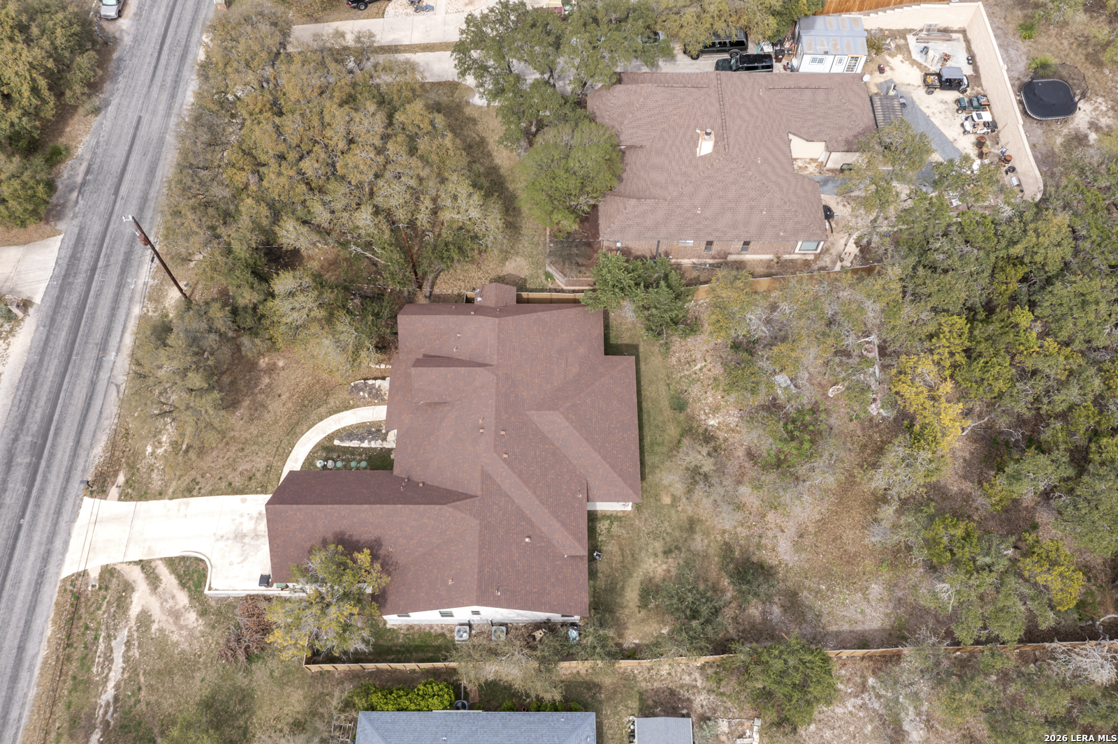 main property photo 51