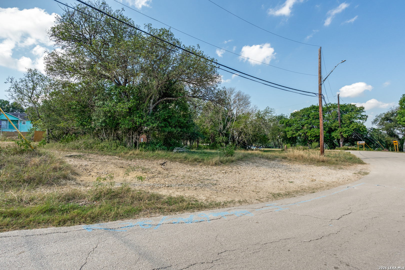 main property photo 10