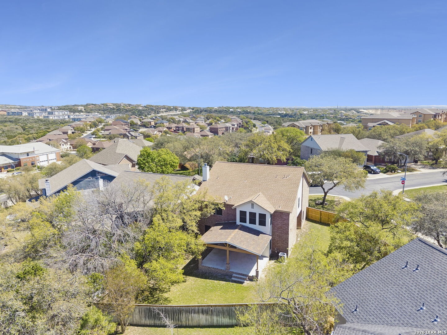 main property photo 32
