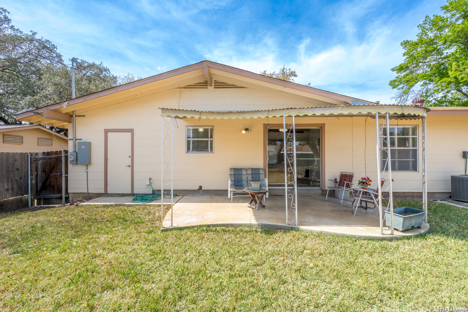 main property photo 43