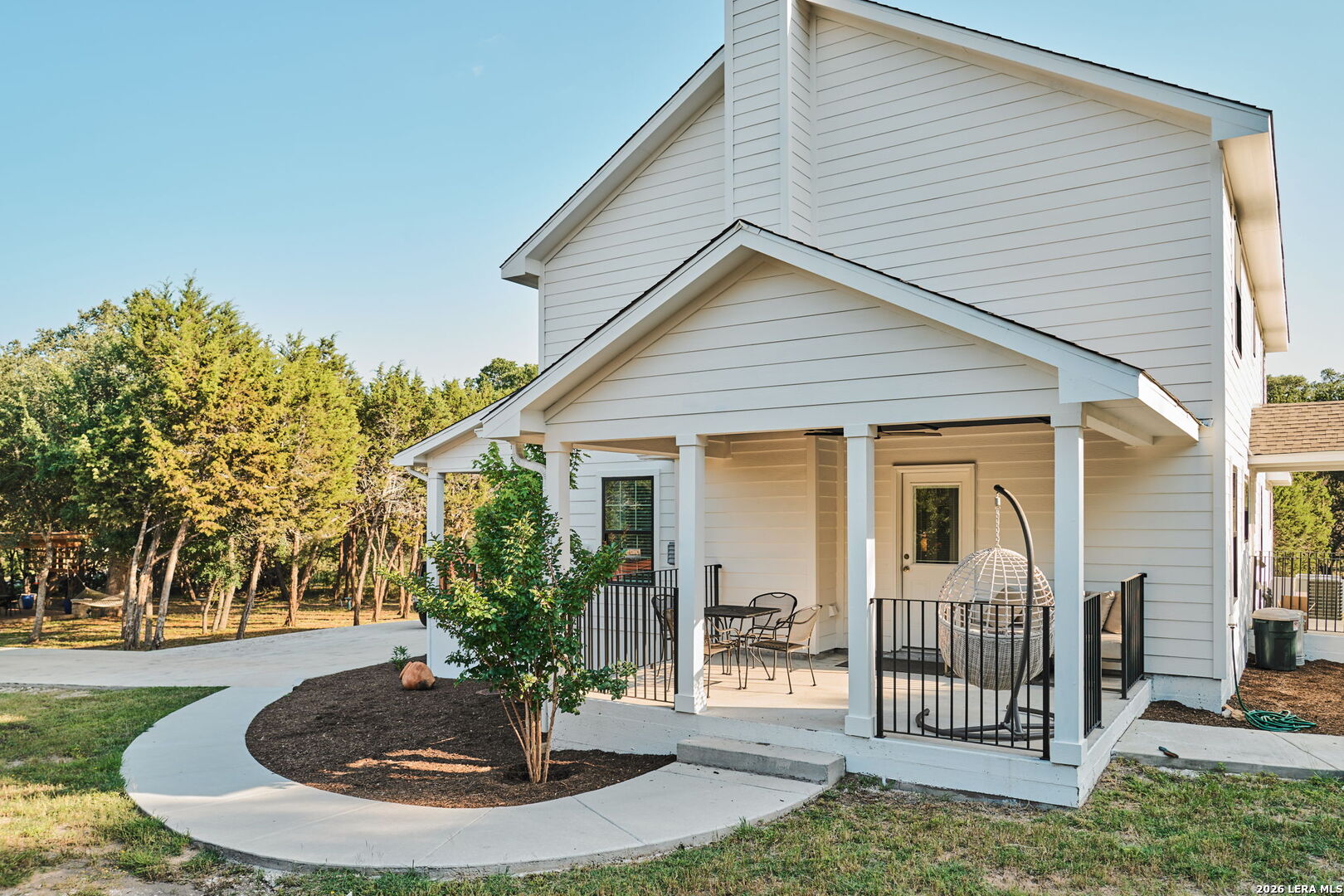 main property photo 43