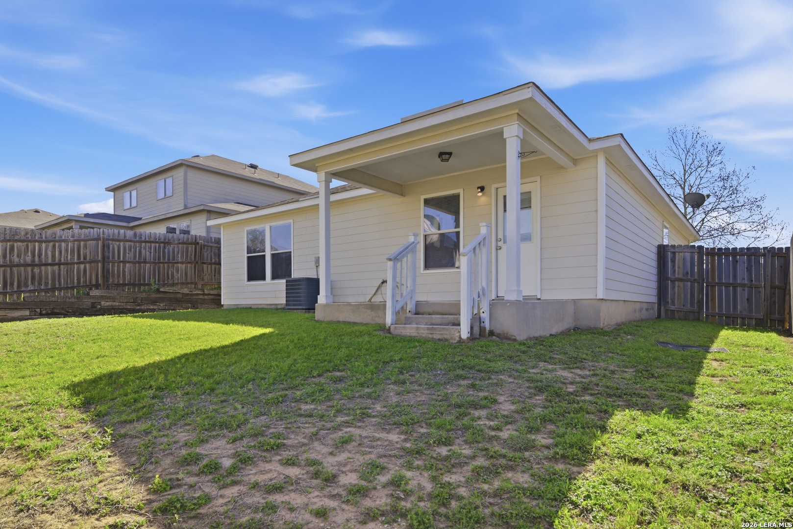 main property photo 27
