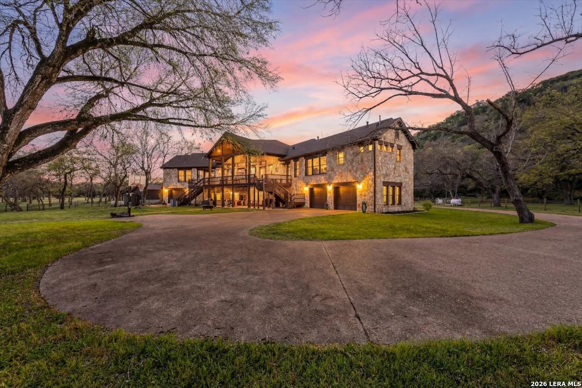main property photo 34