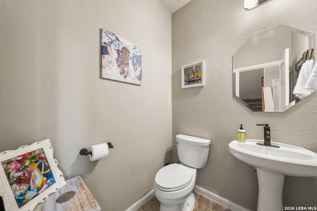 main property photo 15