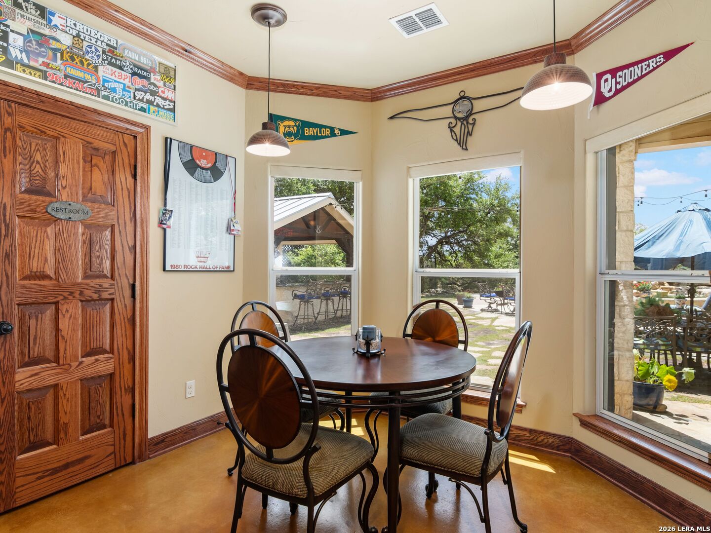 main property photo 45