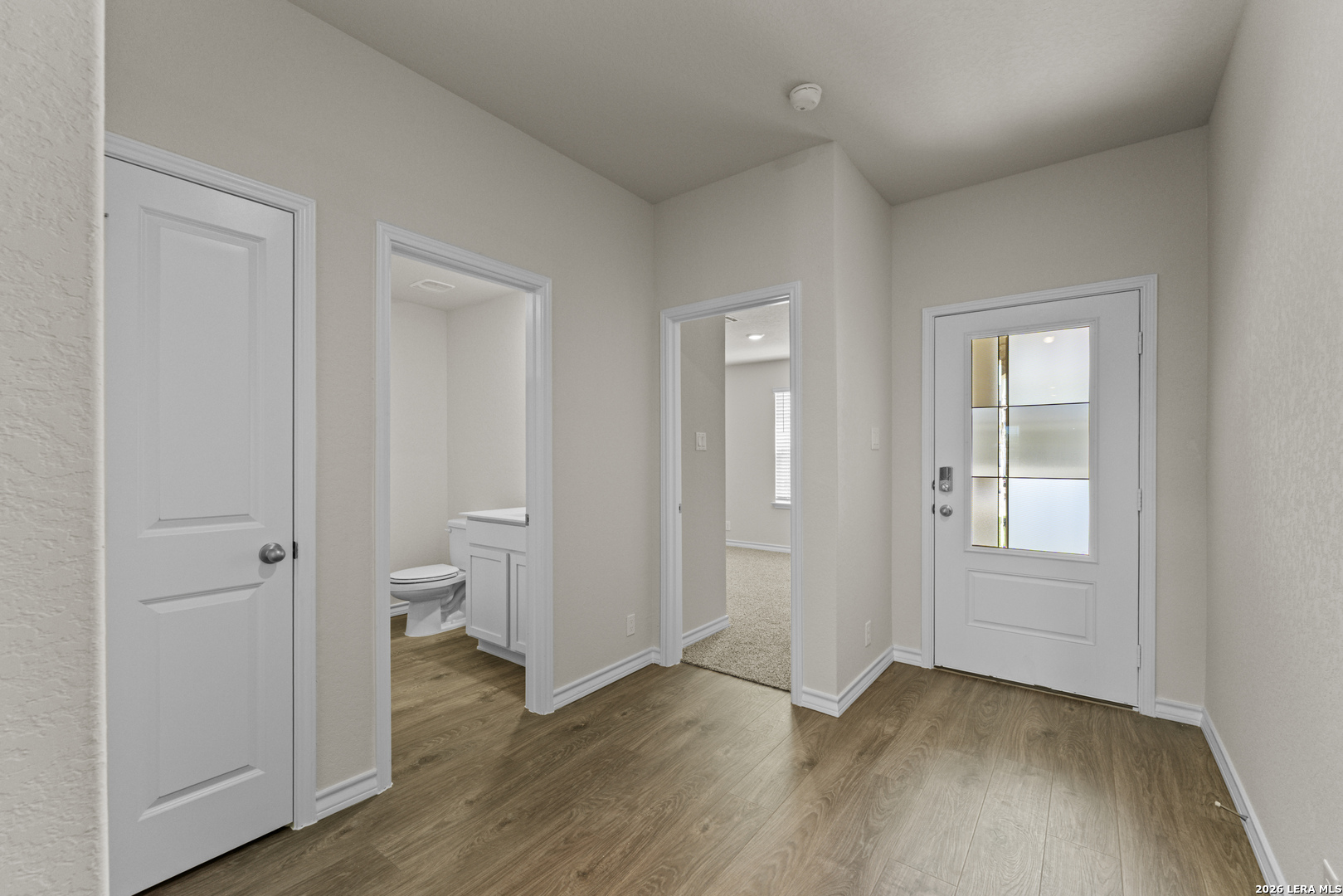 main property photo 16