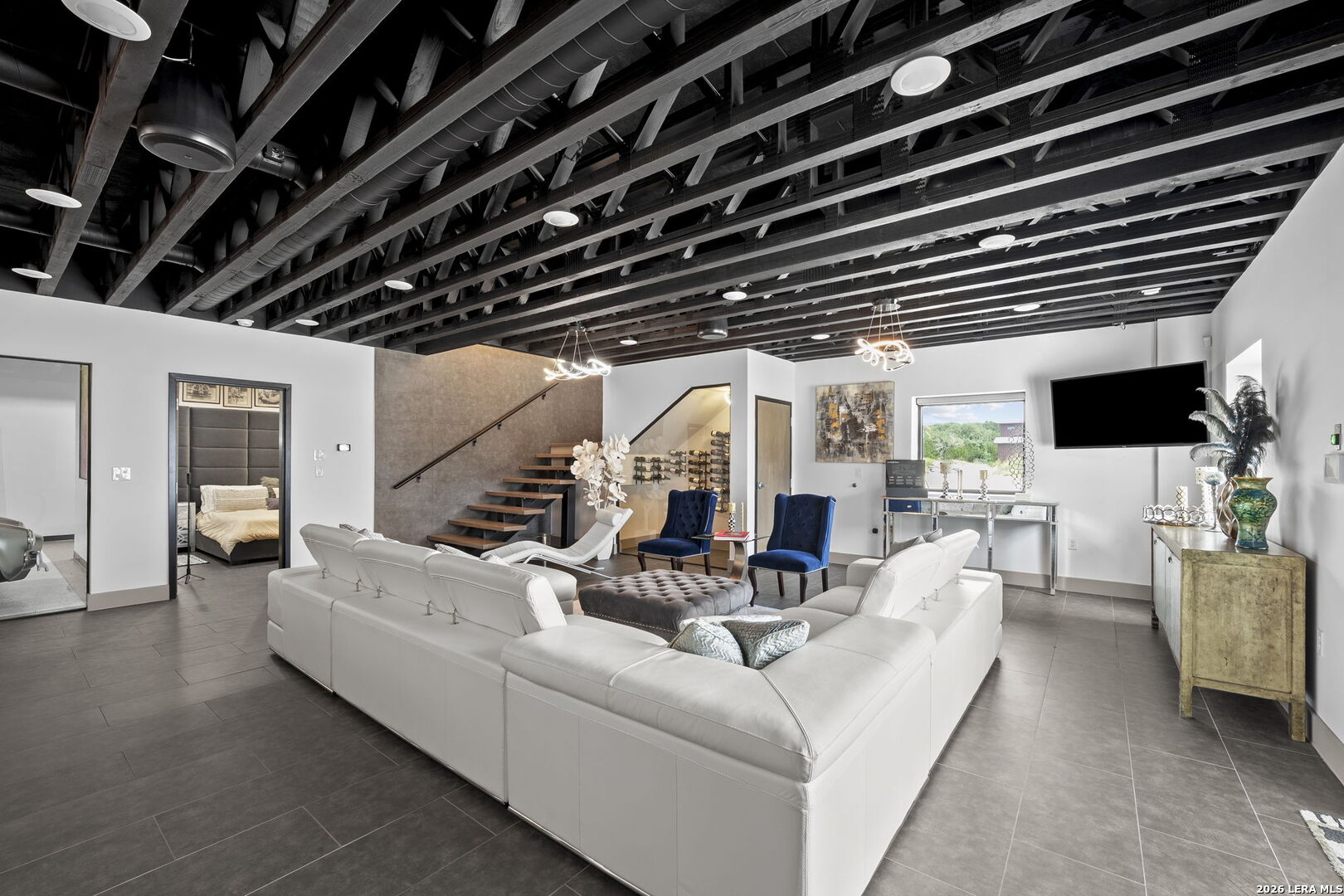 main property photo 65