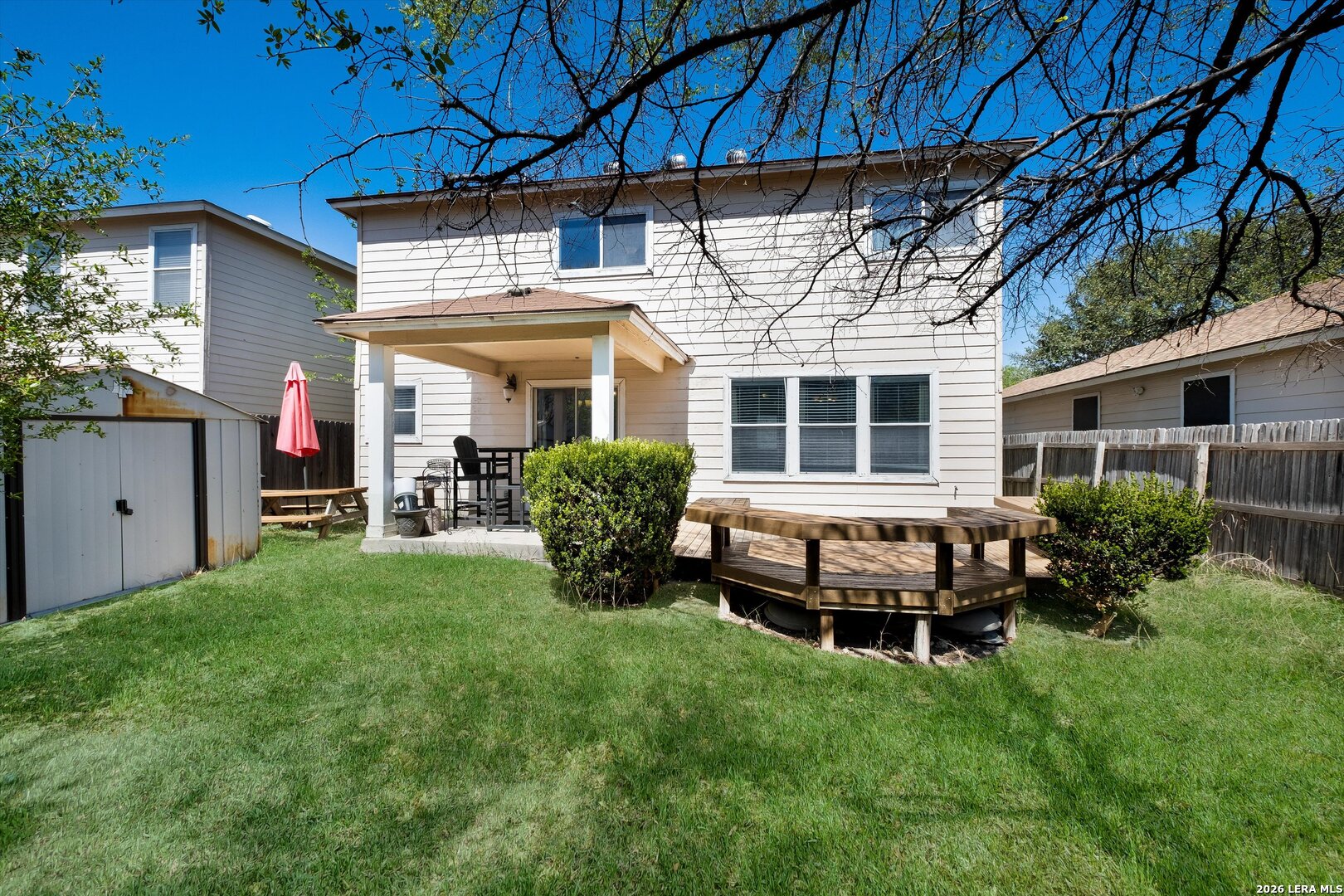 main property photo 18