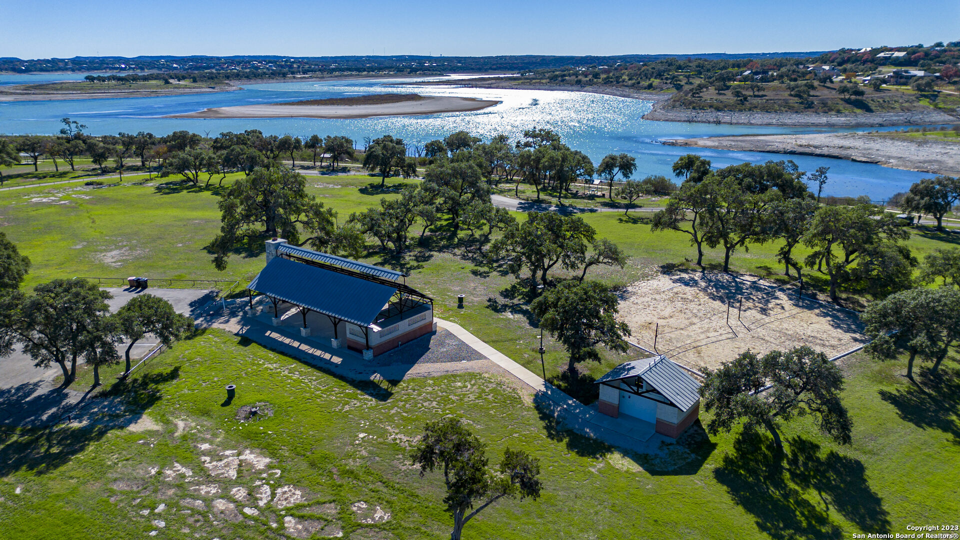 main property photo 34