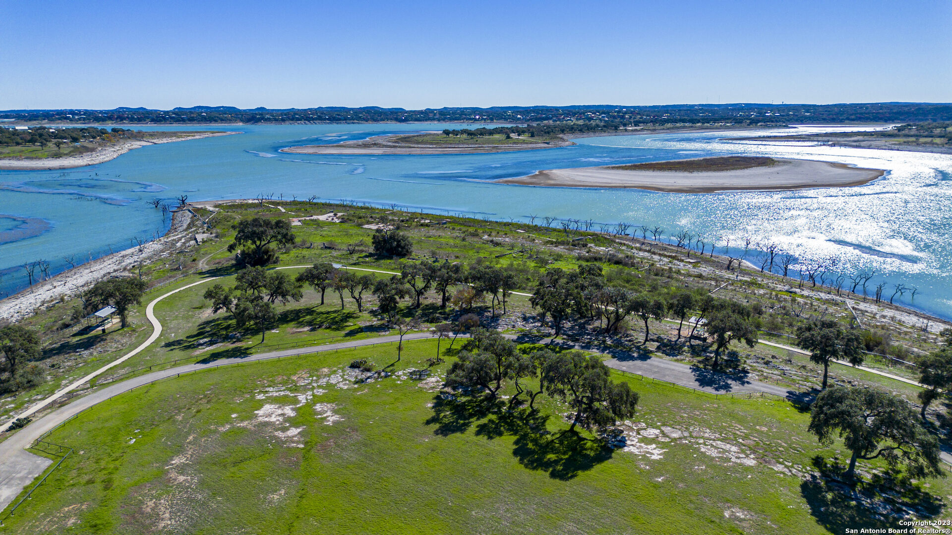 main property photo 35
