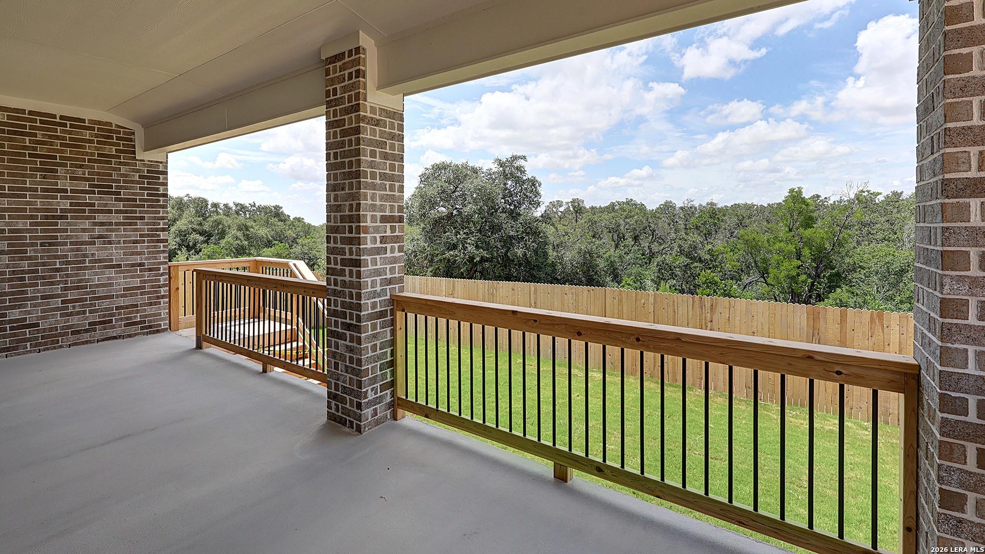 main property photo 24