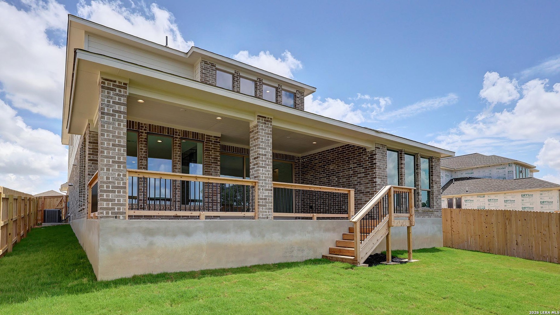 main property photo 26