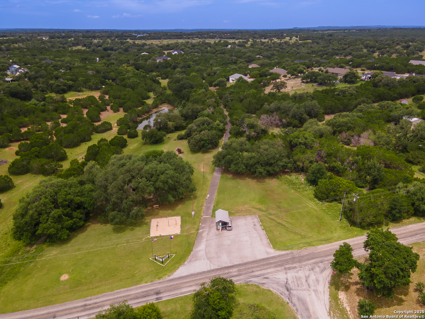 main property photo 37