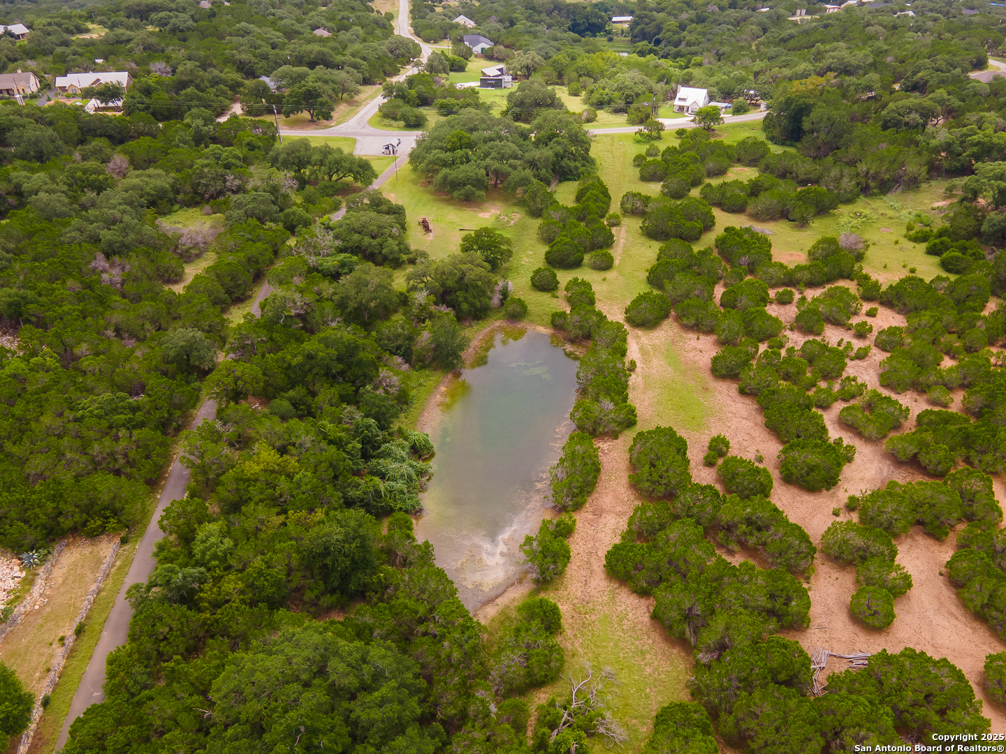 main property photo 38
