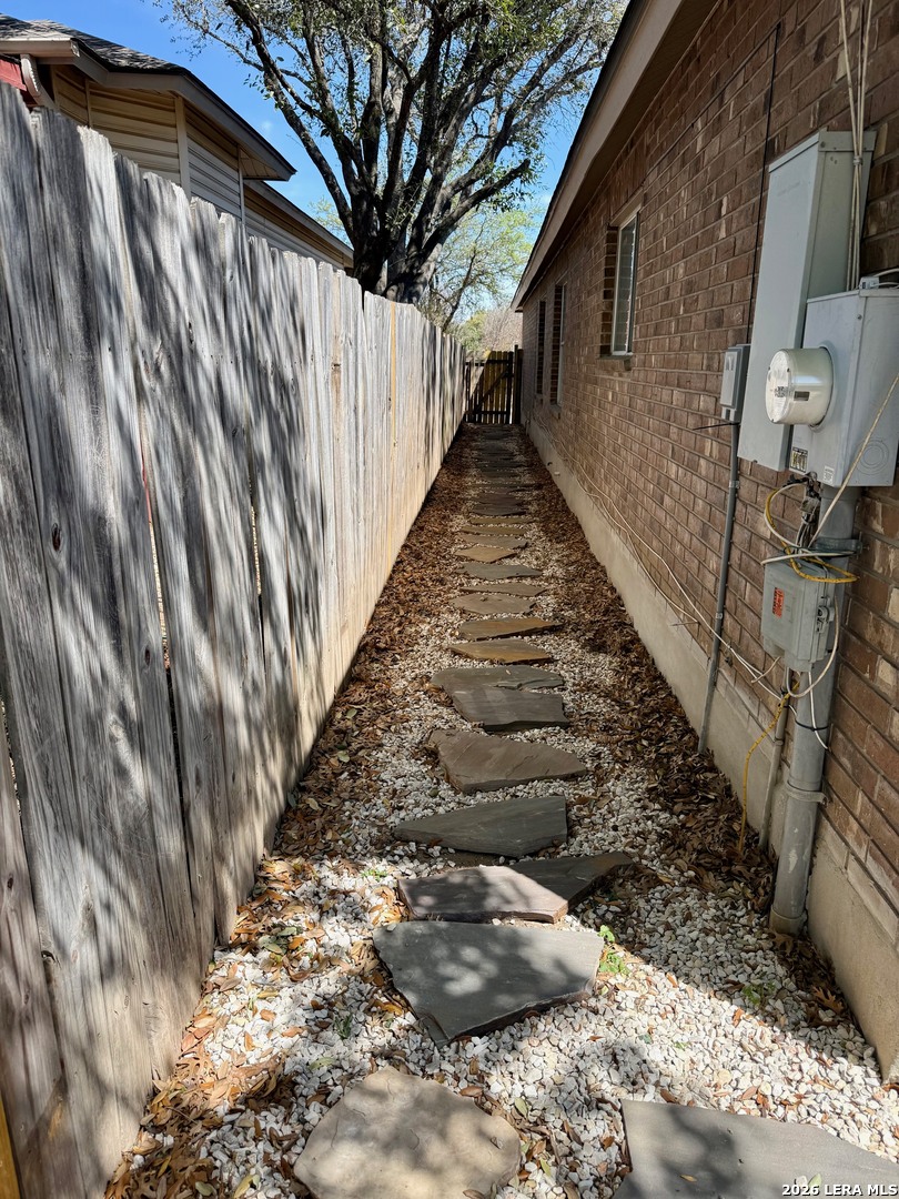 main property photo 22