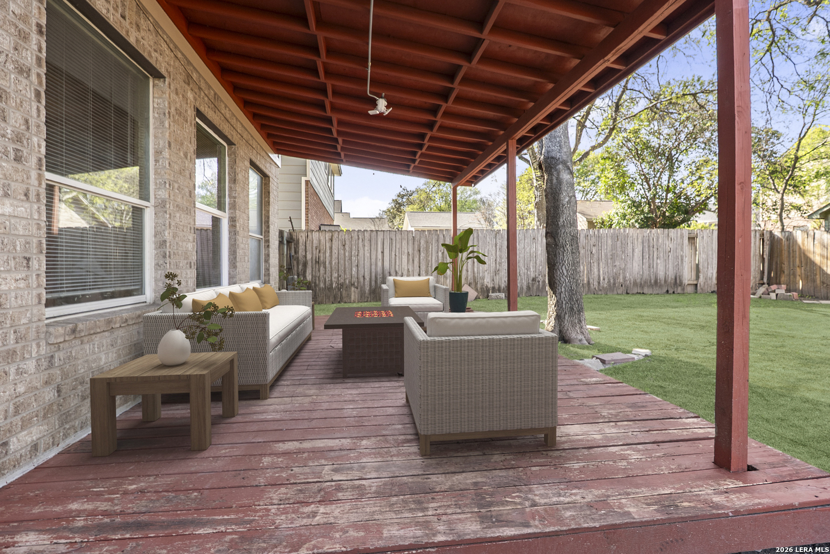 main property photo 22