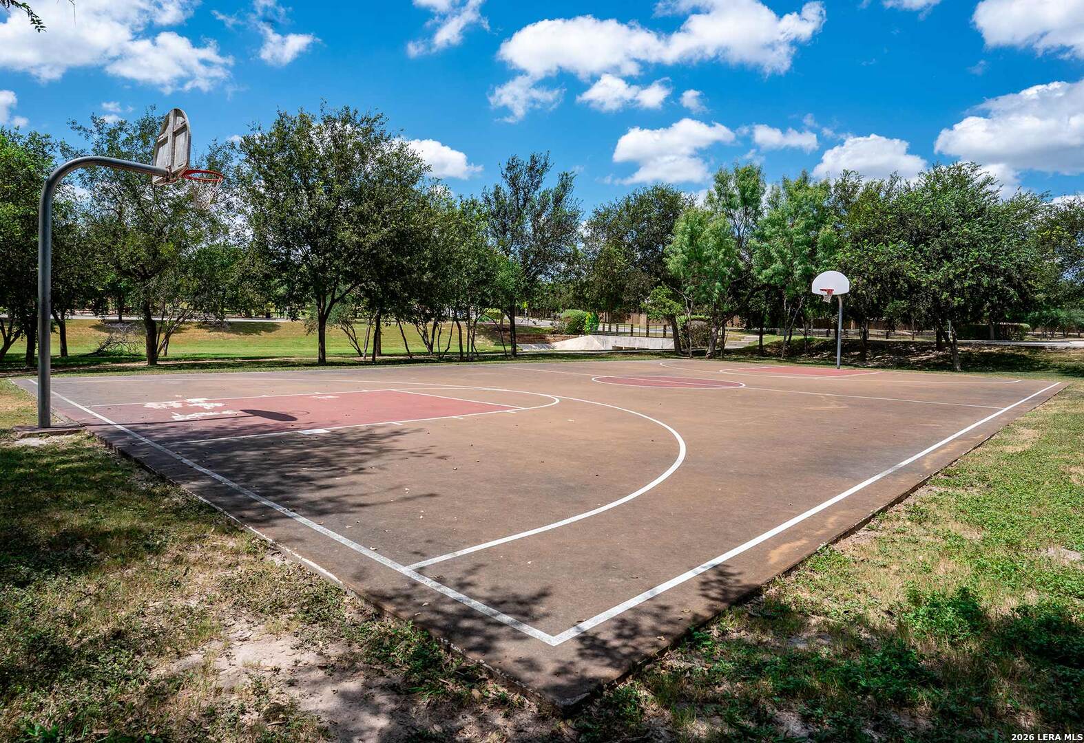 main property photo 18