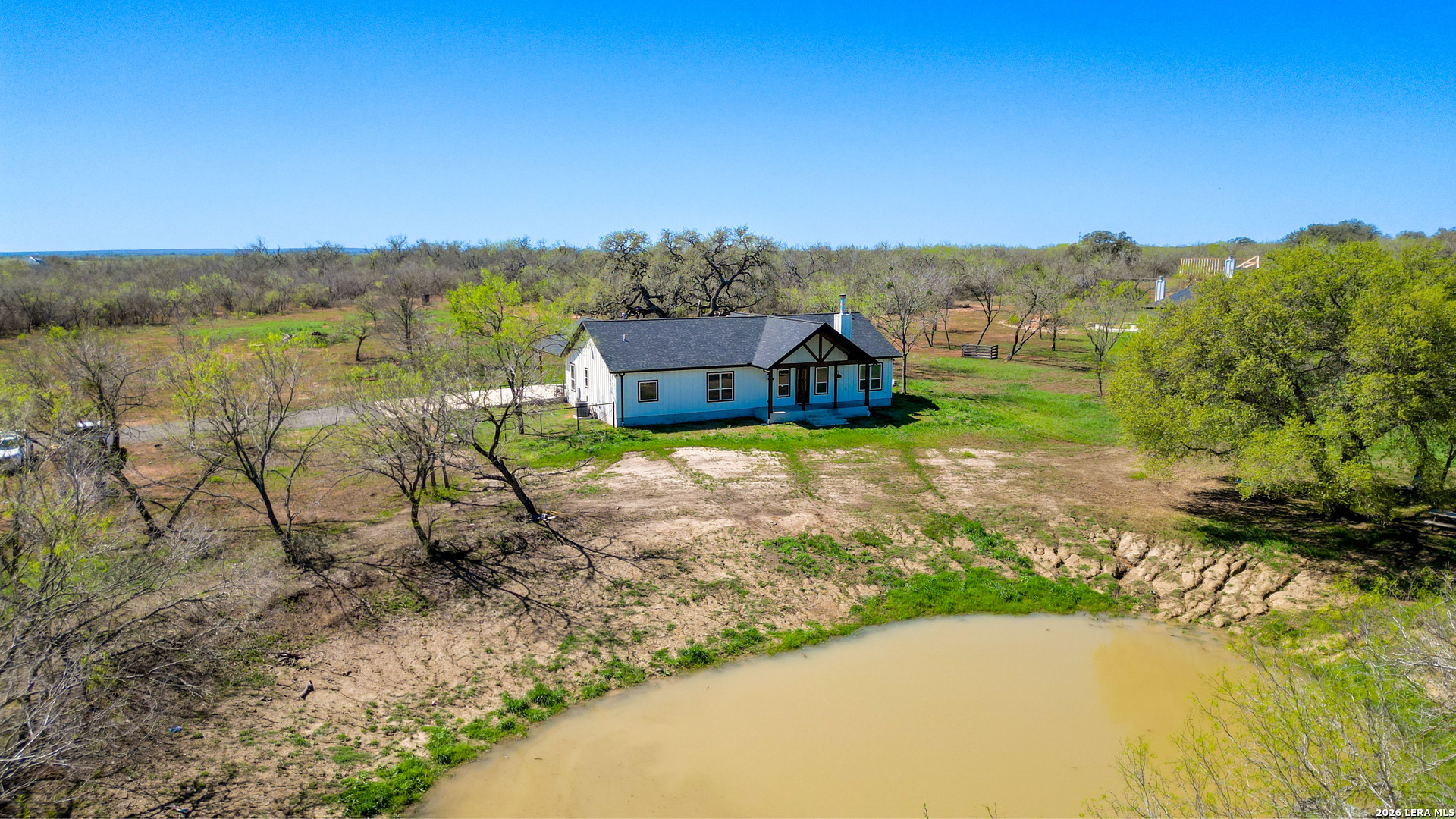 main property photo 38