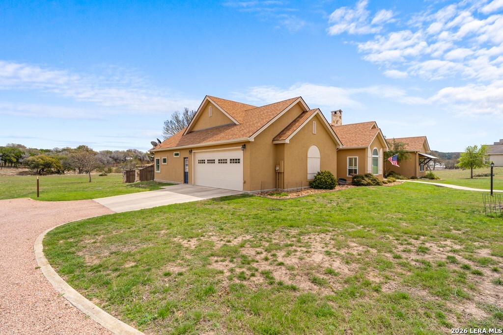 main property photo 3