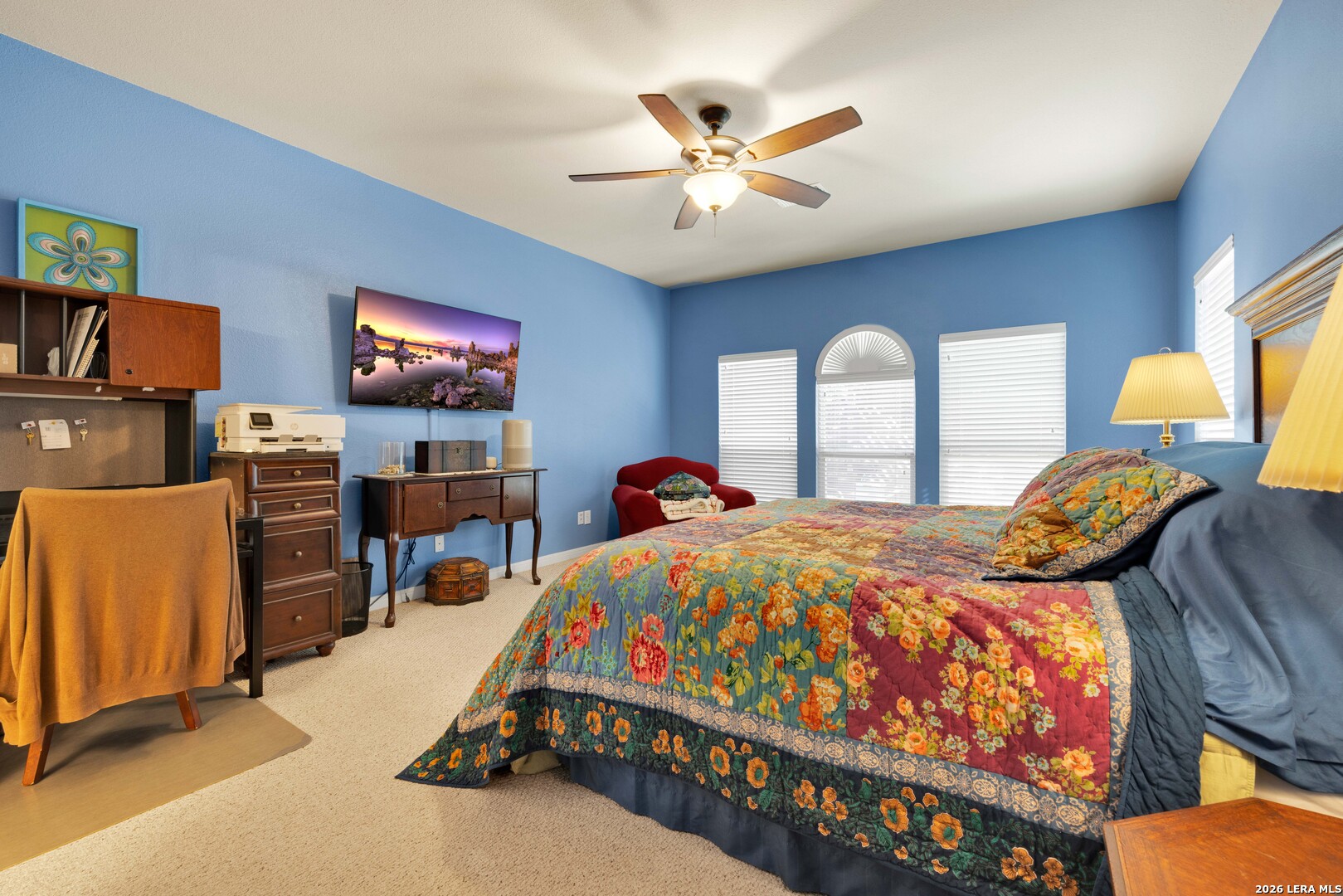 main property photo 17