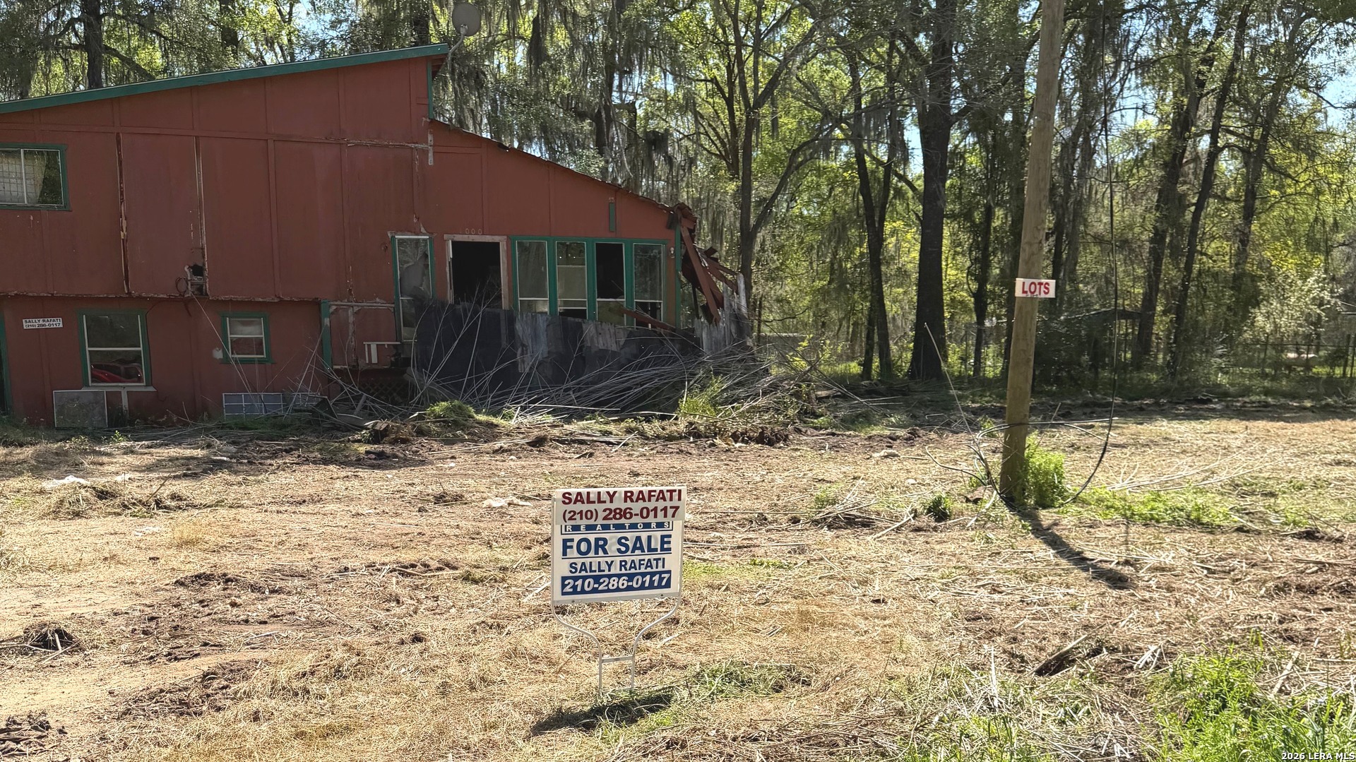 main property photo 18