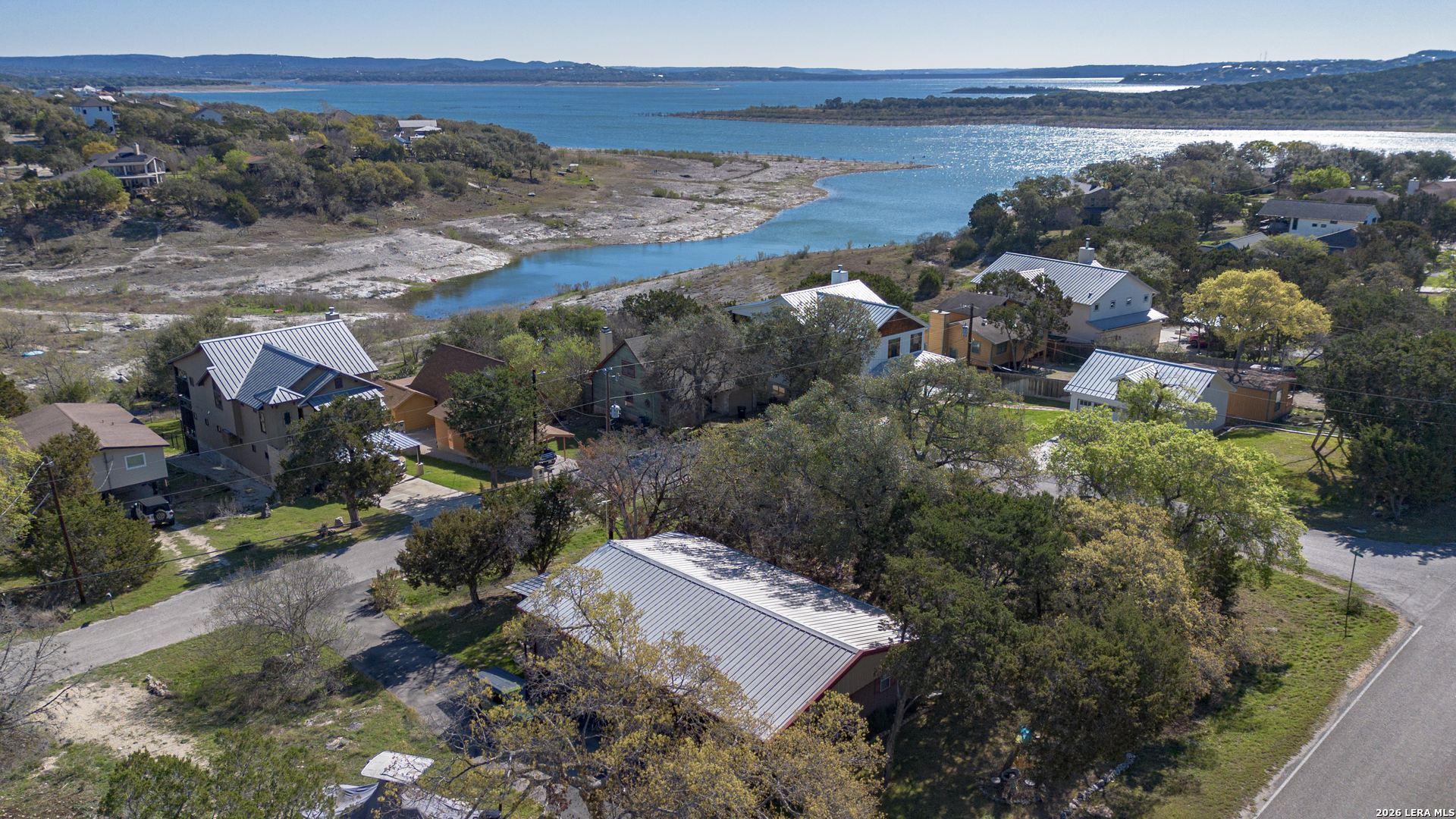 main property photo 40