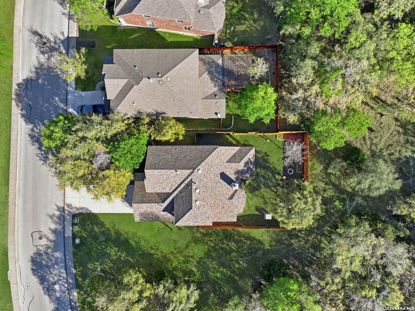 main property photo 46