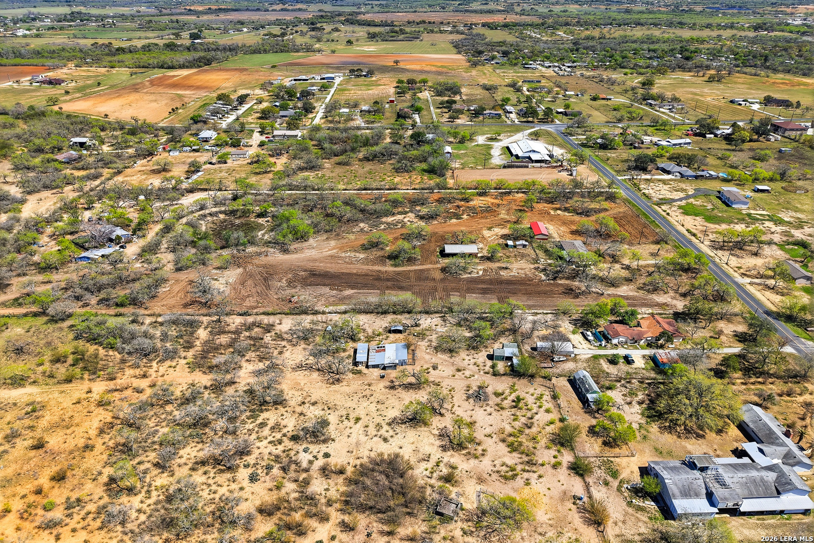 main property photo 31